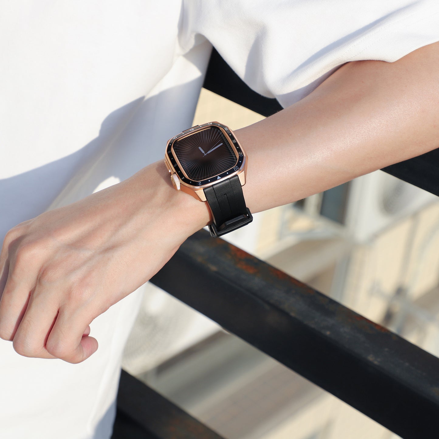 Luxury Metal Scale Ring Case With Straps By iSerieshub Compatible For Apple Watch