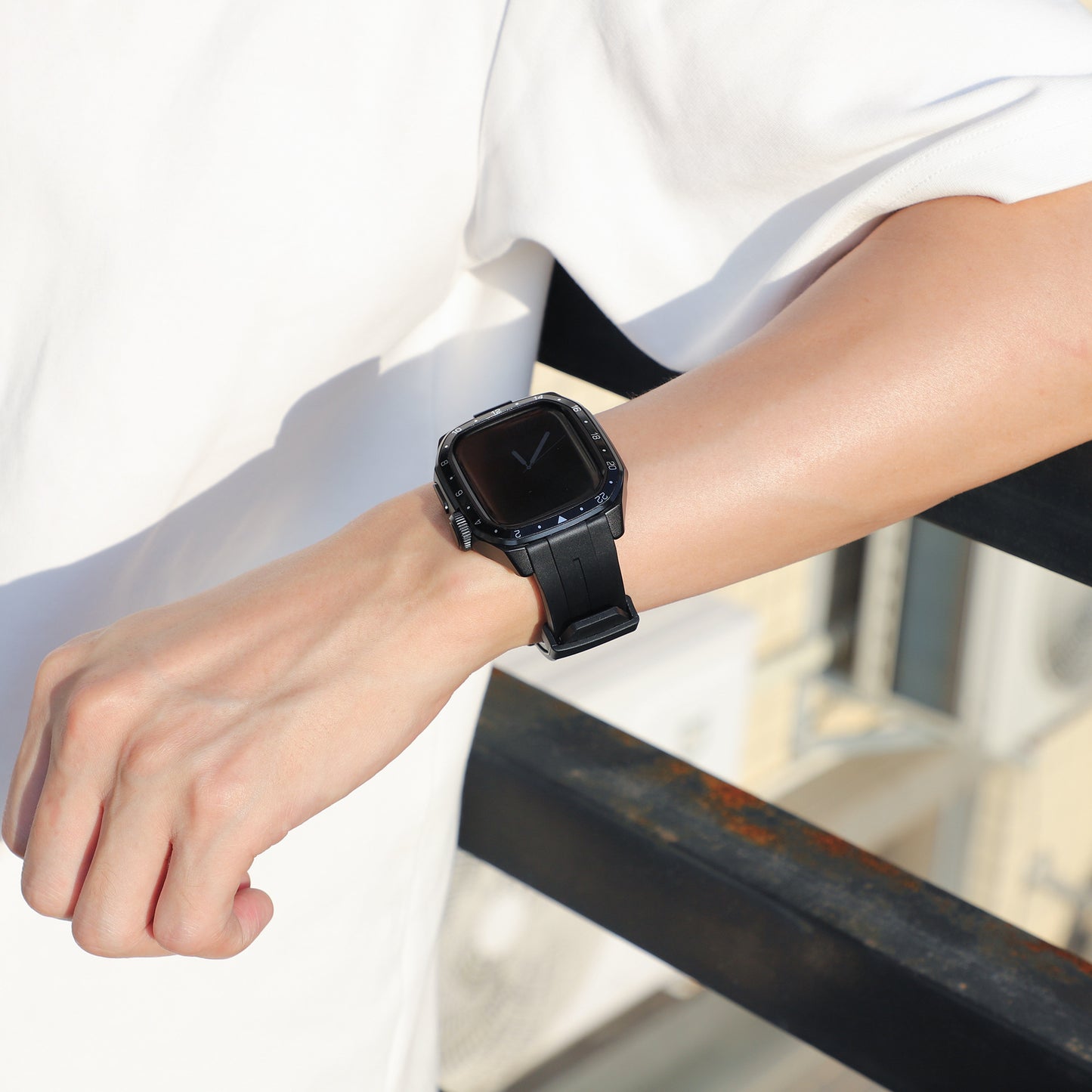 Luxury Metal Scale Ring Case With Straps By iSerieshub Compatible For Apple Watch